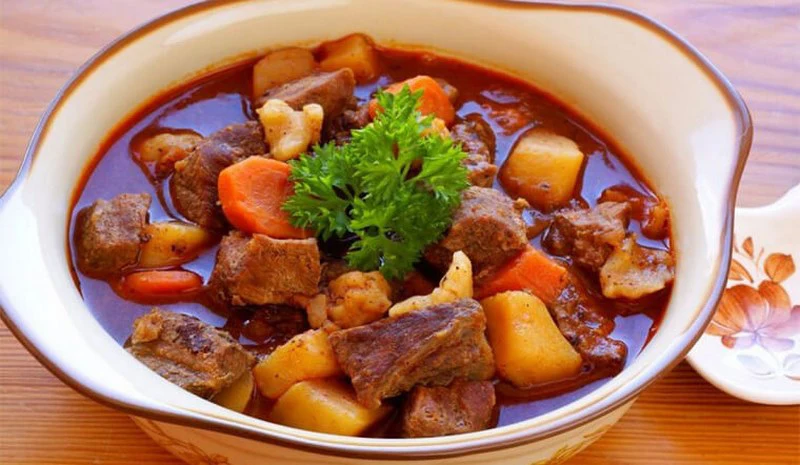 Cà ri đỏ bò 