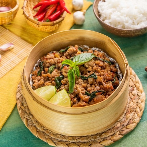 Cơm Heo Bằm Lá Quế